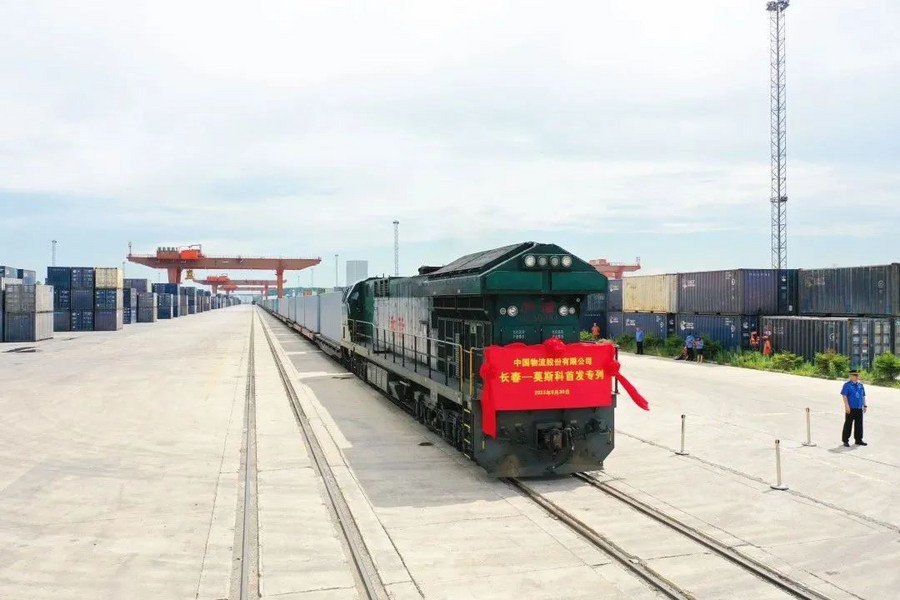 Поезд из Китая